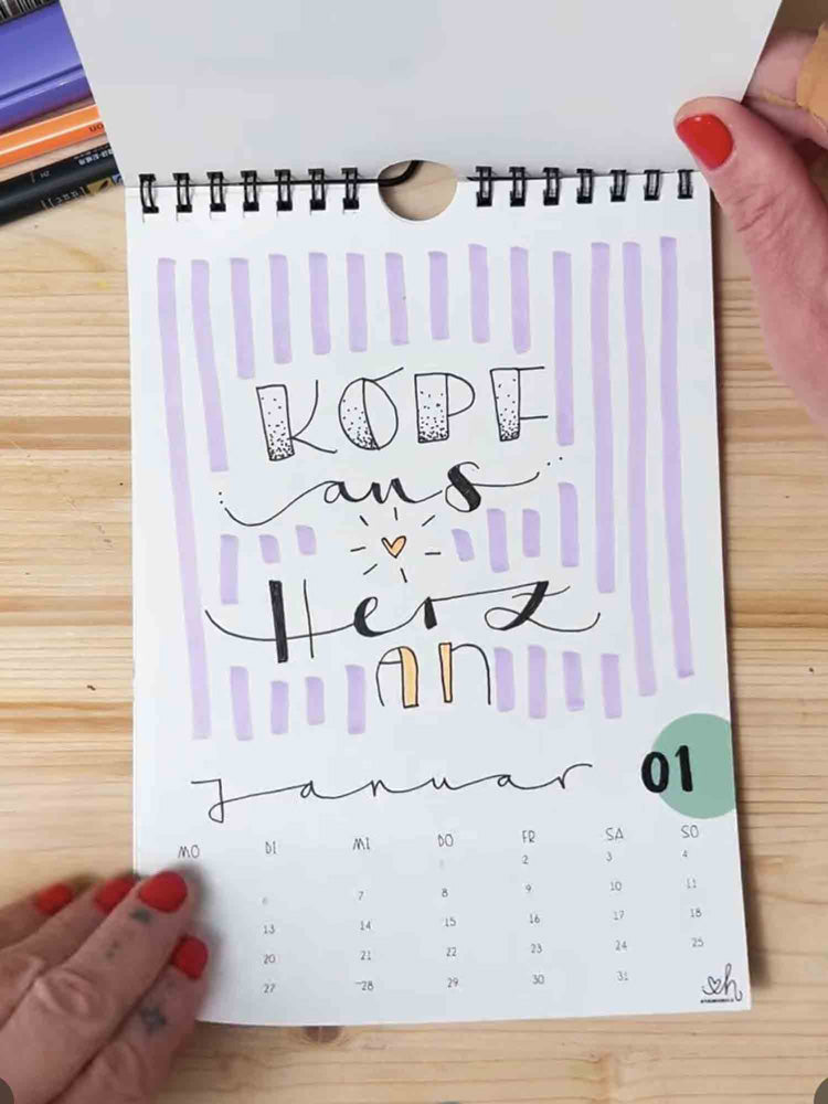 Lettering DIY Wandkalender 2026