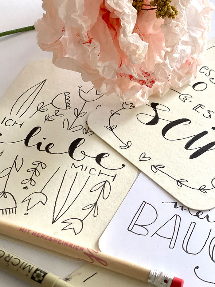 SAG´S DURCH DIE BLUME - HANDLETTERING am 16.09.26
