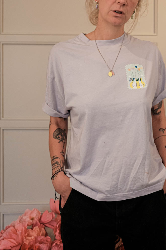 T-Shirt "unperfekt ist eh viel schöner" Flieder