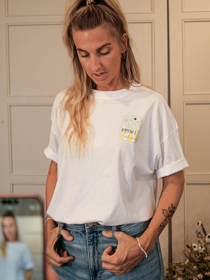 T-Shirt "unperfekt ist eh viel schöner" Weiß